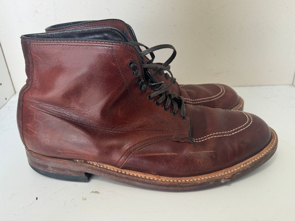 Photo by BamaBoyinTx on May 27, 2024 of the Alden Indy Boot in Horween Brown Chromexcel.