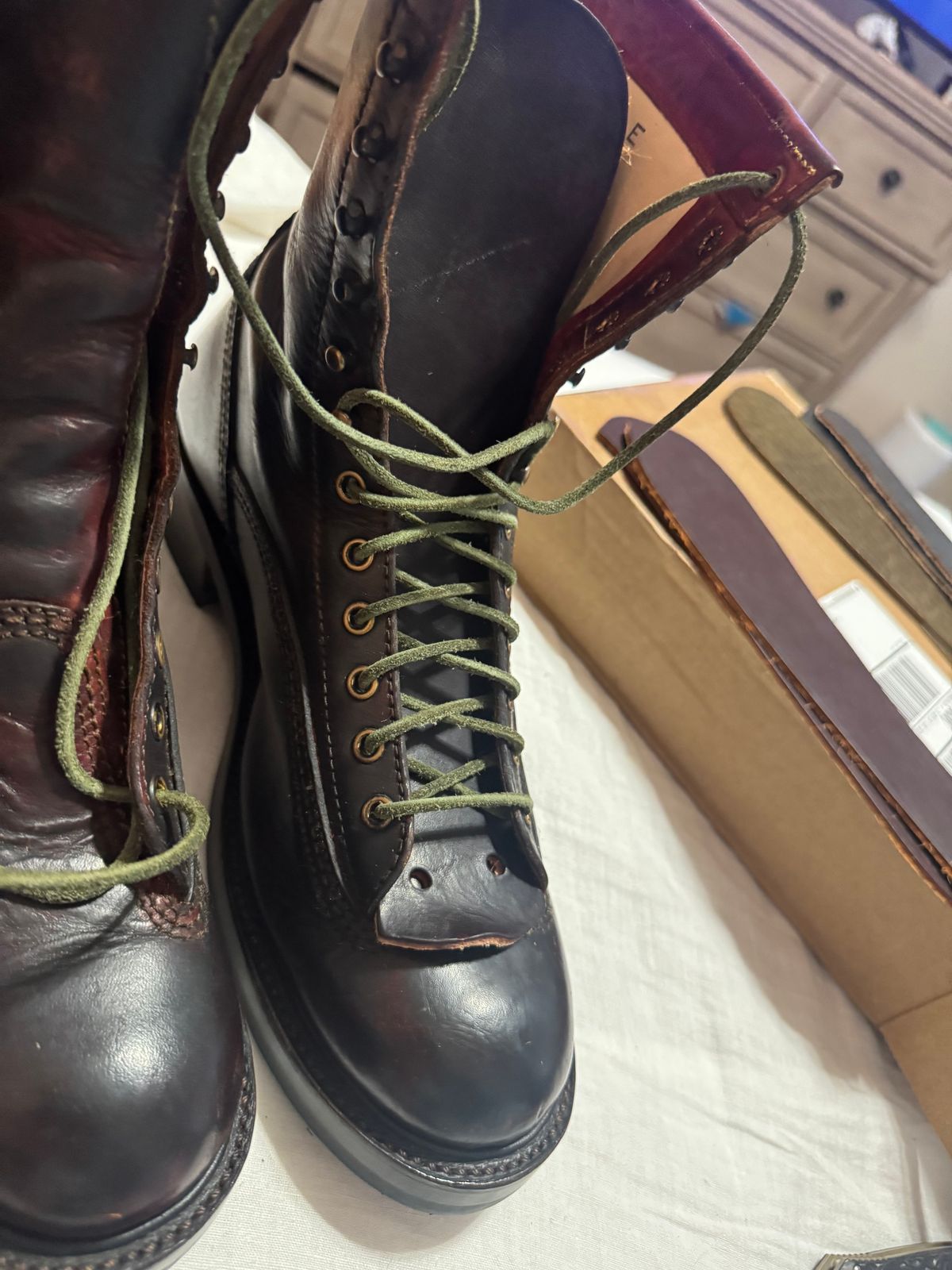 Photo by BamaBoyinTx on May 14, 2025 of the John Lofgren Donkey Puncher Boots in Badalassi Carlo Bone Minerva Liscio.