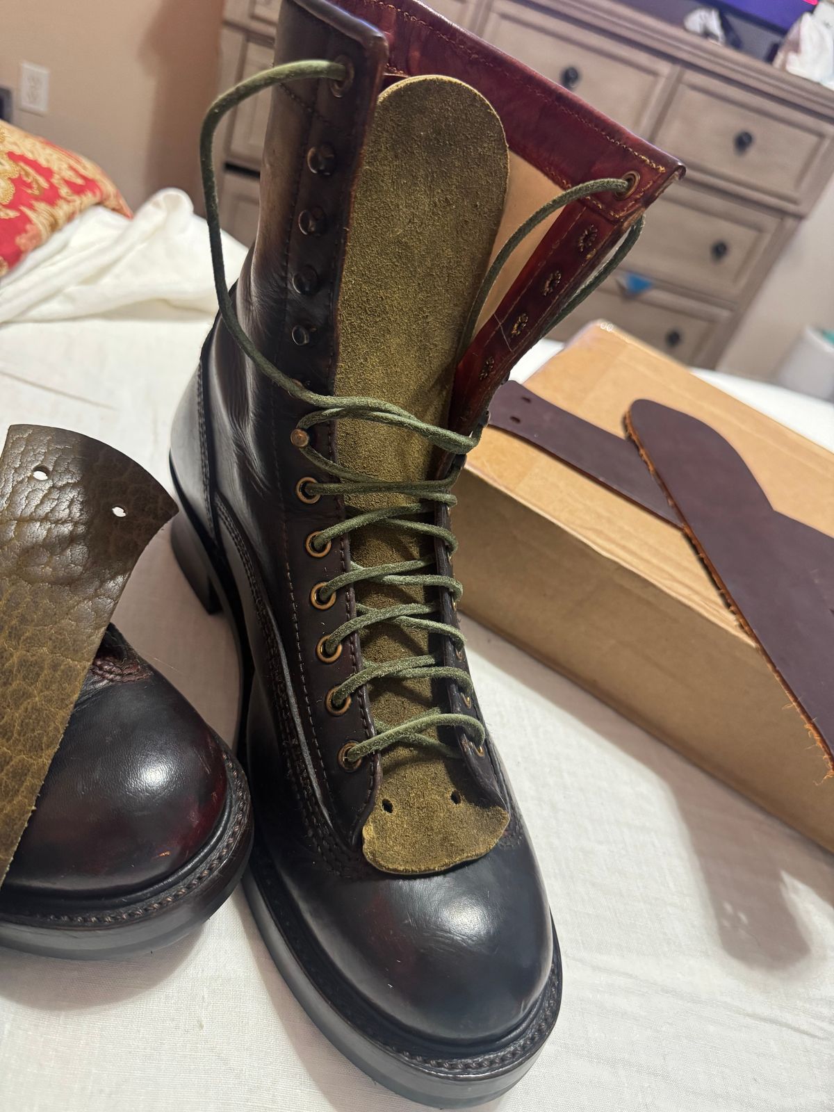 Photo by BamaBoyinTx on May 14, 2025 of the John Lofgren Donkey Puncher Boots in Badalassi Carlo Bone Minerva Liscio.