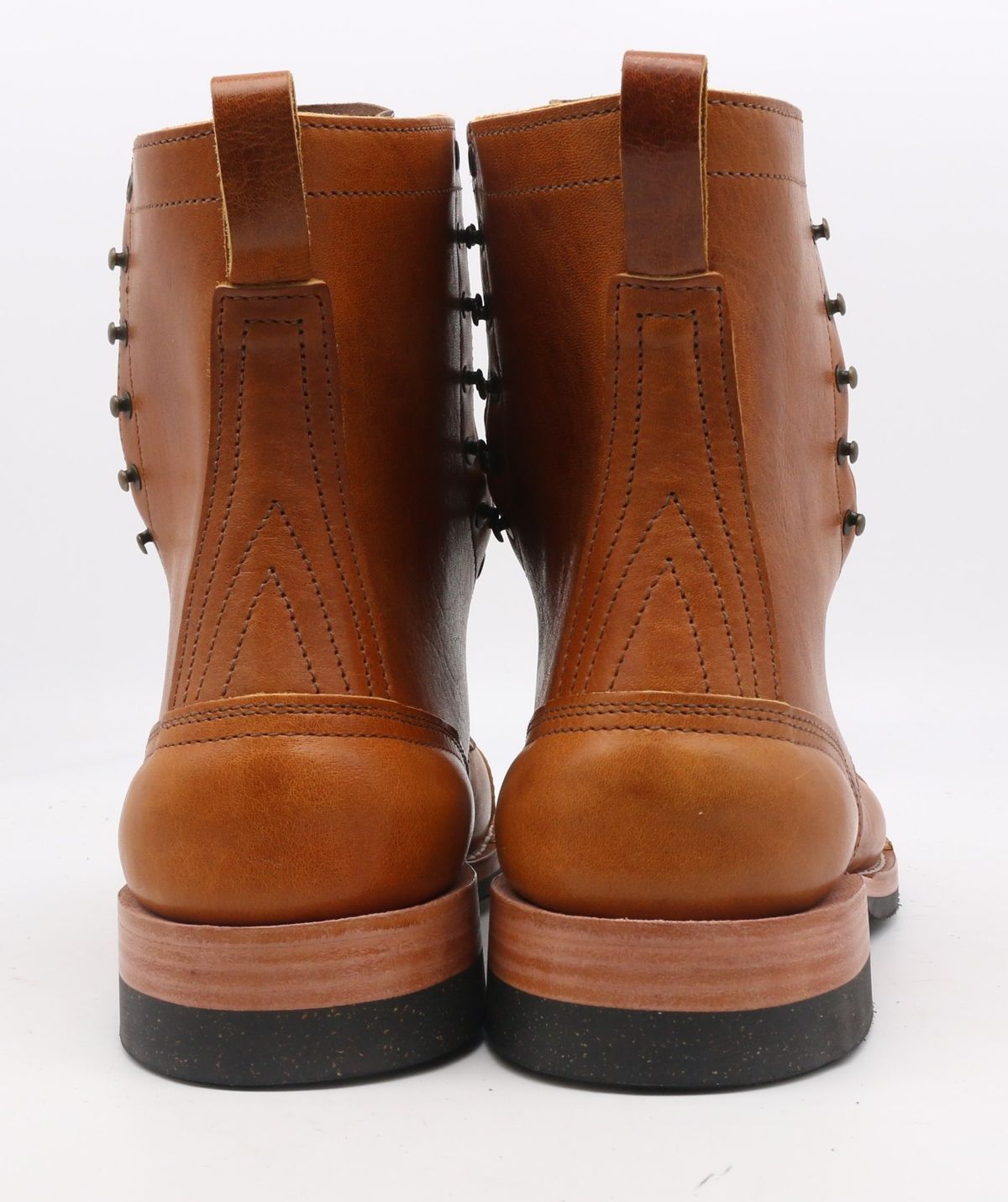 Photo by BamaBoyinTx on May 7, 2026 of the Nicks Lace Up Heritage in Horween Acorn Aspen Double Horsefront.