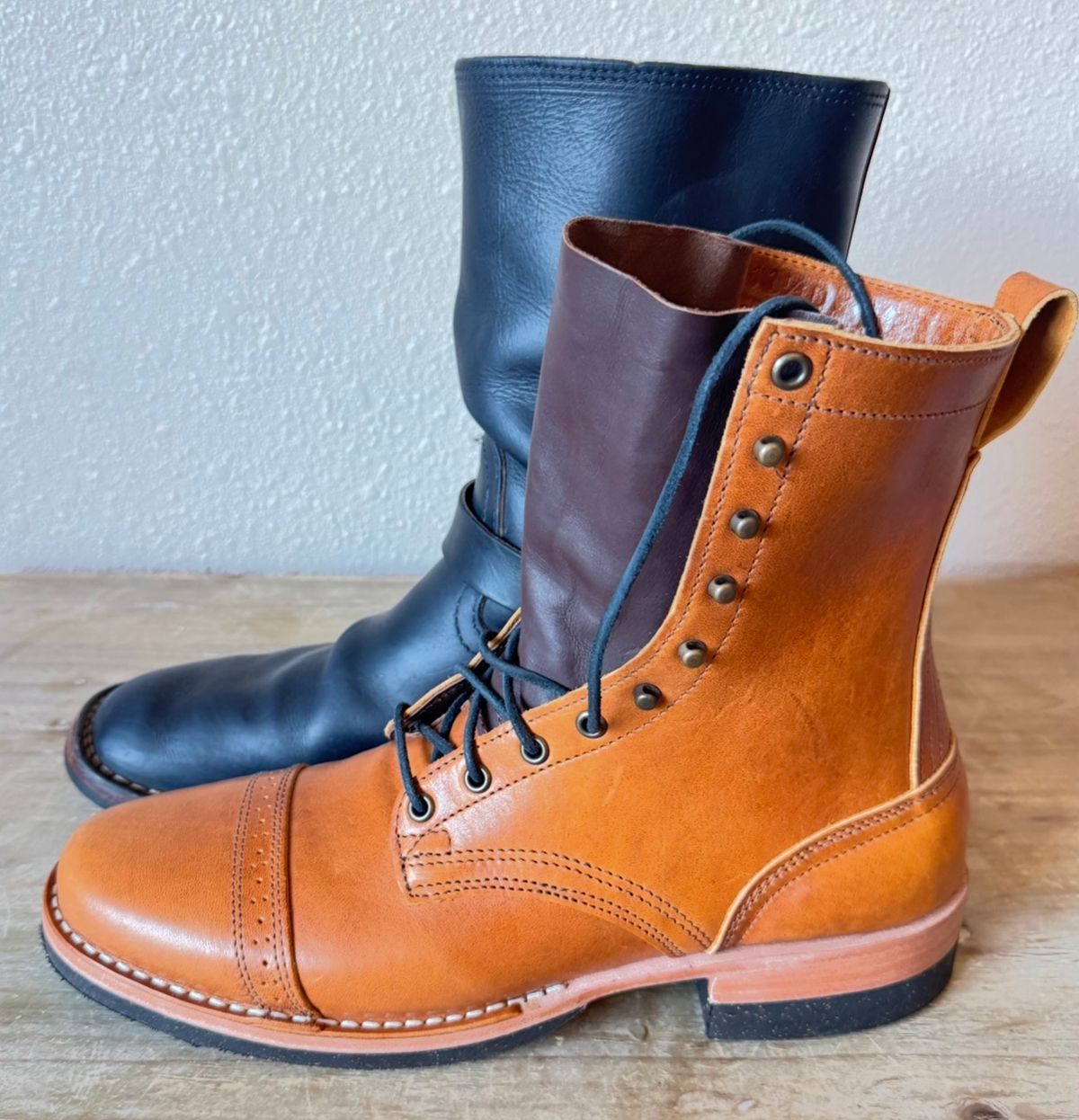 Photo by BamaBoyinTx on May 14, 2026 of the Nicks Lace Up Heritage in Horween Acorn Aspen Double Horsefront.