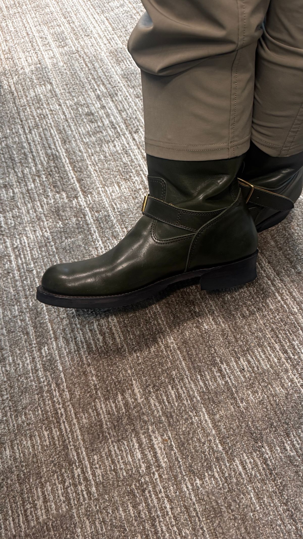 Photo by BamaBoyinTx on August 12, 2025 of the Y'2 Leather Engineer Boot in Olive Eco Horse.
