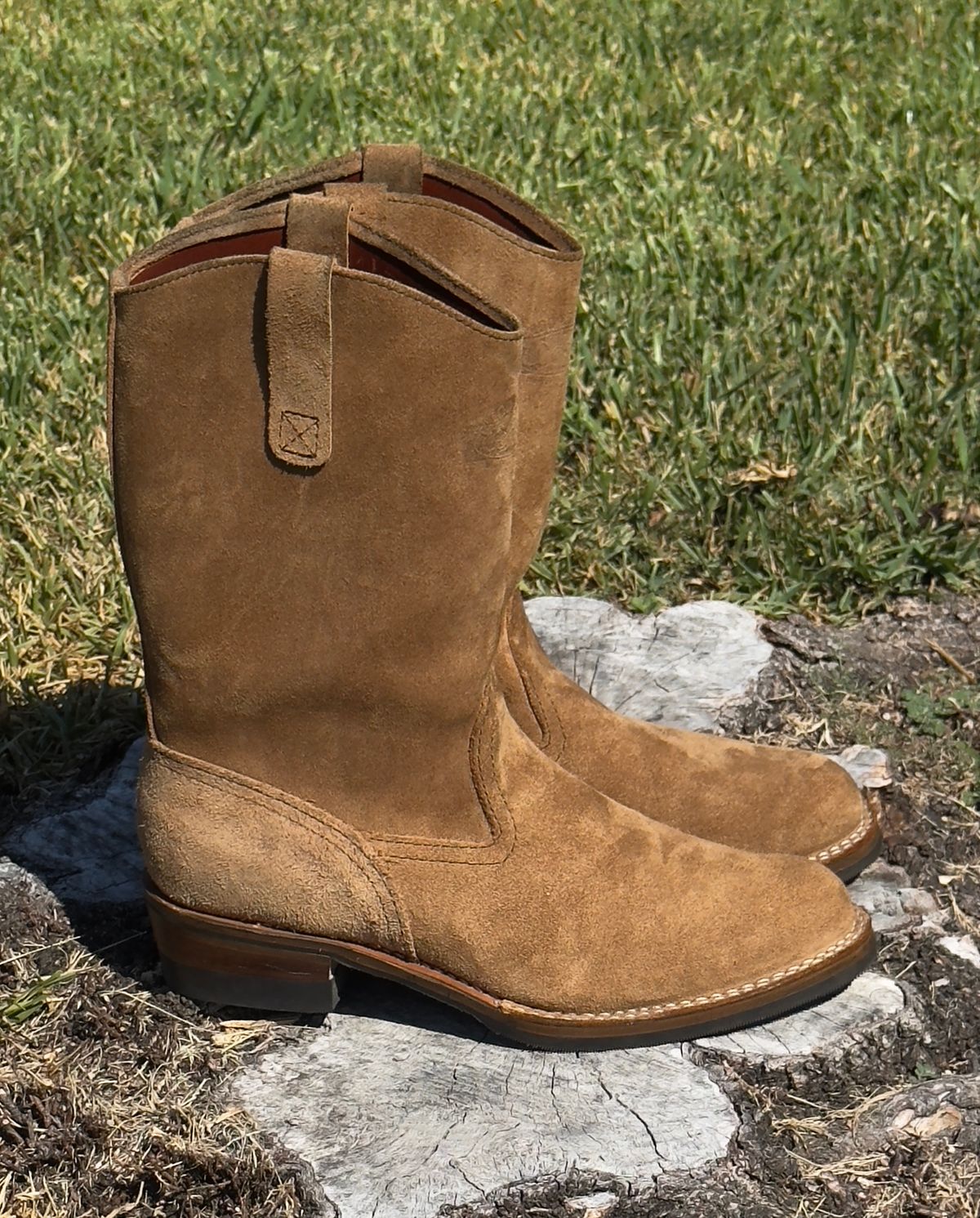 Photo by BamaBoyinTx on October 2, 2025 of the Wesco Morrison in Seidel British Tan Domain Roughout.