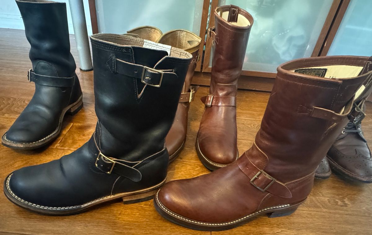 Photo by BamaBoyinTx on November 10, 2024 of the John Lofgren S&S X John Lofgren DEVIL'S CAUSEWAY HORSEHIDE ENGINEER BOOT in Shinki Dark Cherry Oiled Horsebutt.