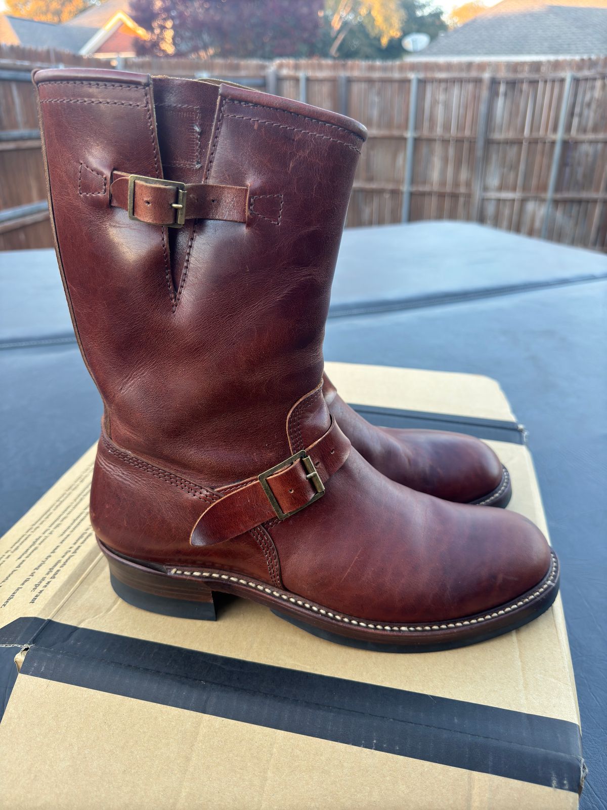Photo by BamaBoyinTx on December 3, 2024 of the John Lofgren S&S X John Lofgren DEVIL'S CAUSEWAY HORSEHIDE ENGINEER BOOT in Shinki Dark Cherry Oiled Horsebutt.