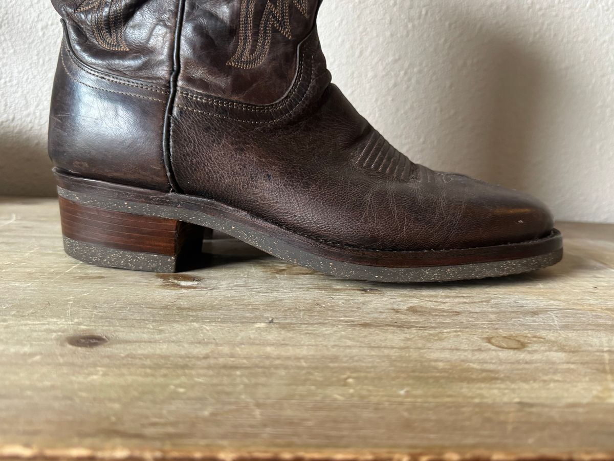 Photo by BamaBoyinTx on May 2, 2025 of the Lucchese 1883 in Lucchese Mad Dog Goat - Chocolate.