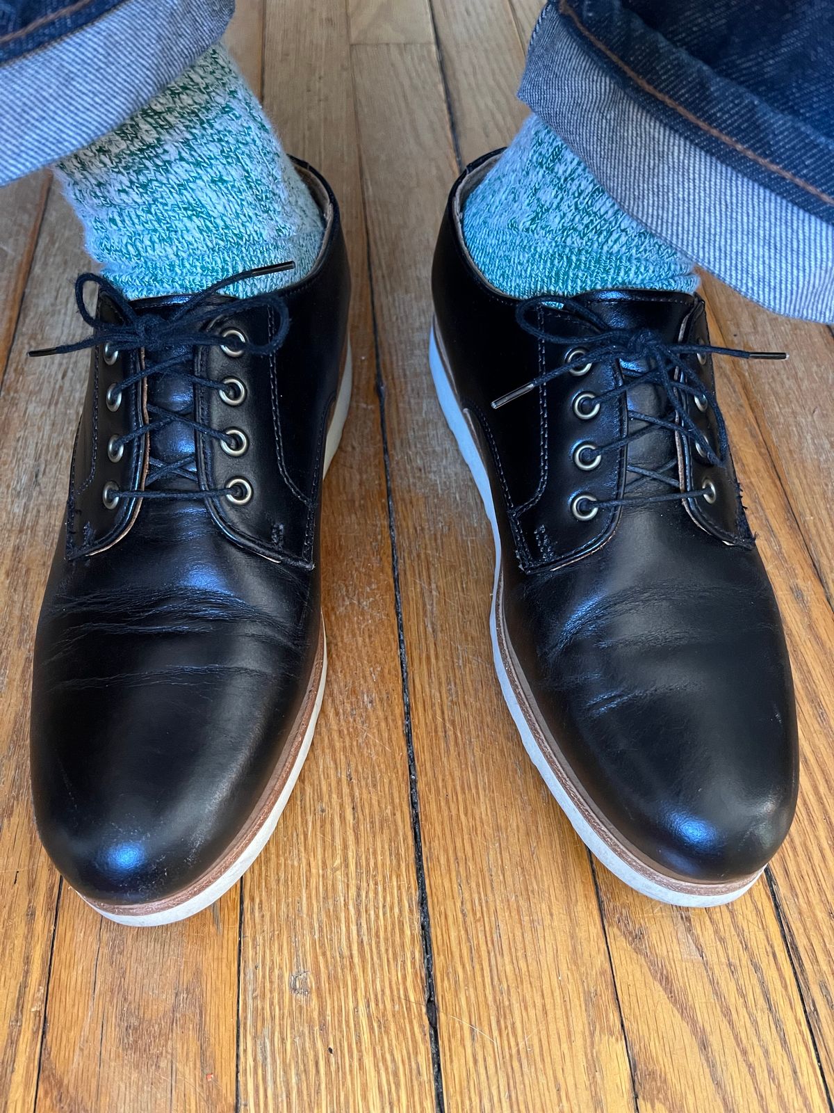 Photo by ewolarsky on November 17, 2024 of the Rancourt & Co. Dirigo Derby in Horween Black Chromexcel.