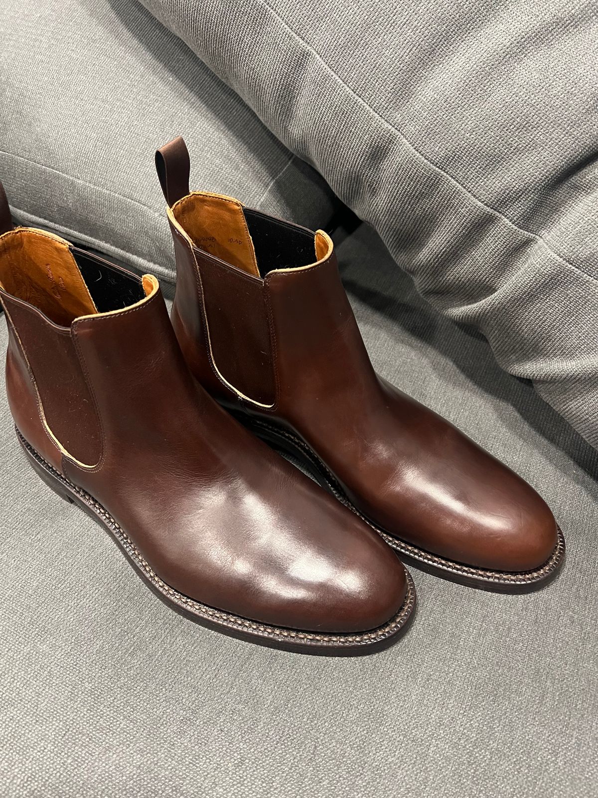 Photo by ibuycarparts on May 5, 2026 of the Grant Stone Chelsea Boot in Horween Crimson Chromexcel.