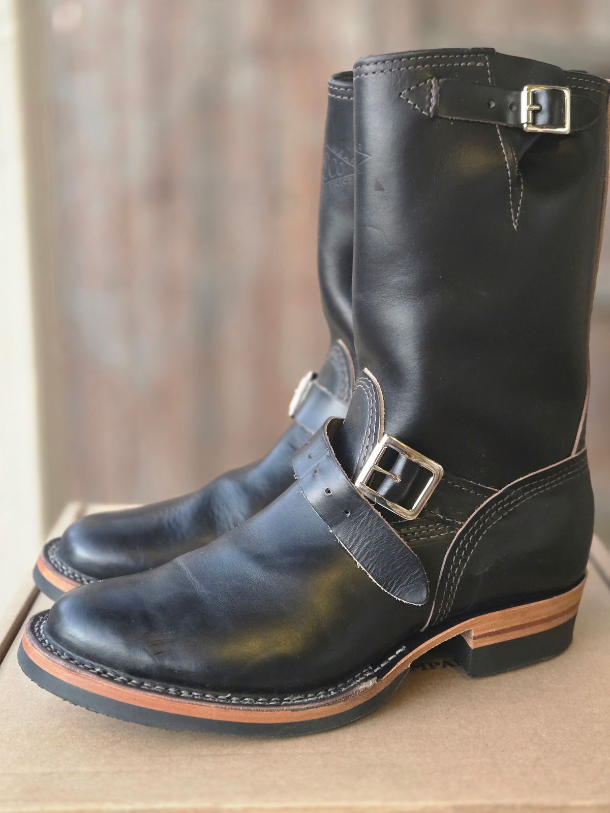 Photo by lurk on October 1, 2025 of the Wesco Mister Lou in Horween Black Chromexcel Horsehide.