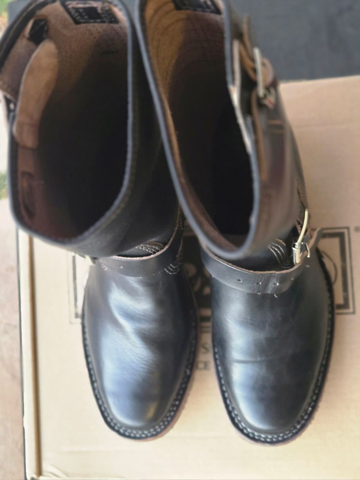 Photo by lurk on October 1, 2025 of the Wesco Mister Lou in Horween Black Chromexcel Horsehide.