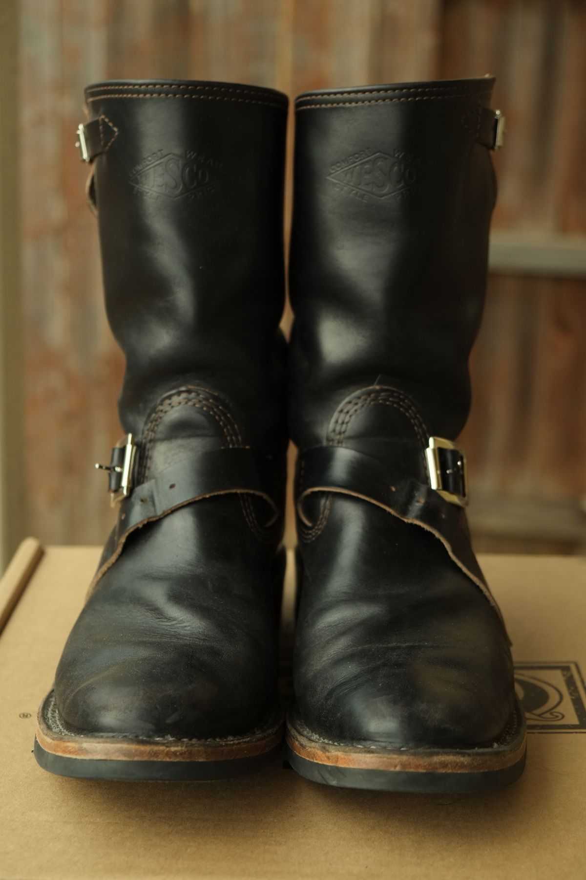 Photo by lurk on November 1, 2025 of the Wesco Mister Lou in Horween Black Chromexcel Horsehide.