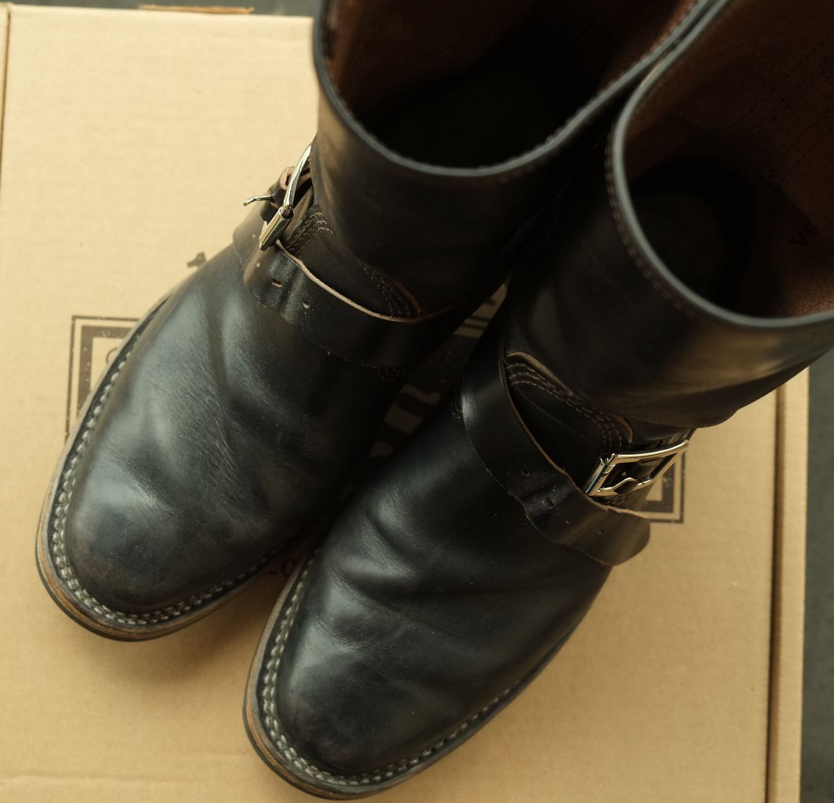 Photo by lurk on November 1, 2025 of the Wesco Mister Lou in Horween Black Chromexcel Horsehide.