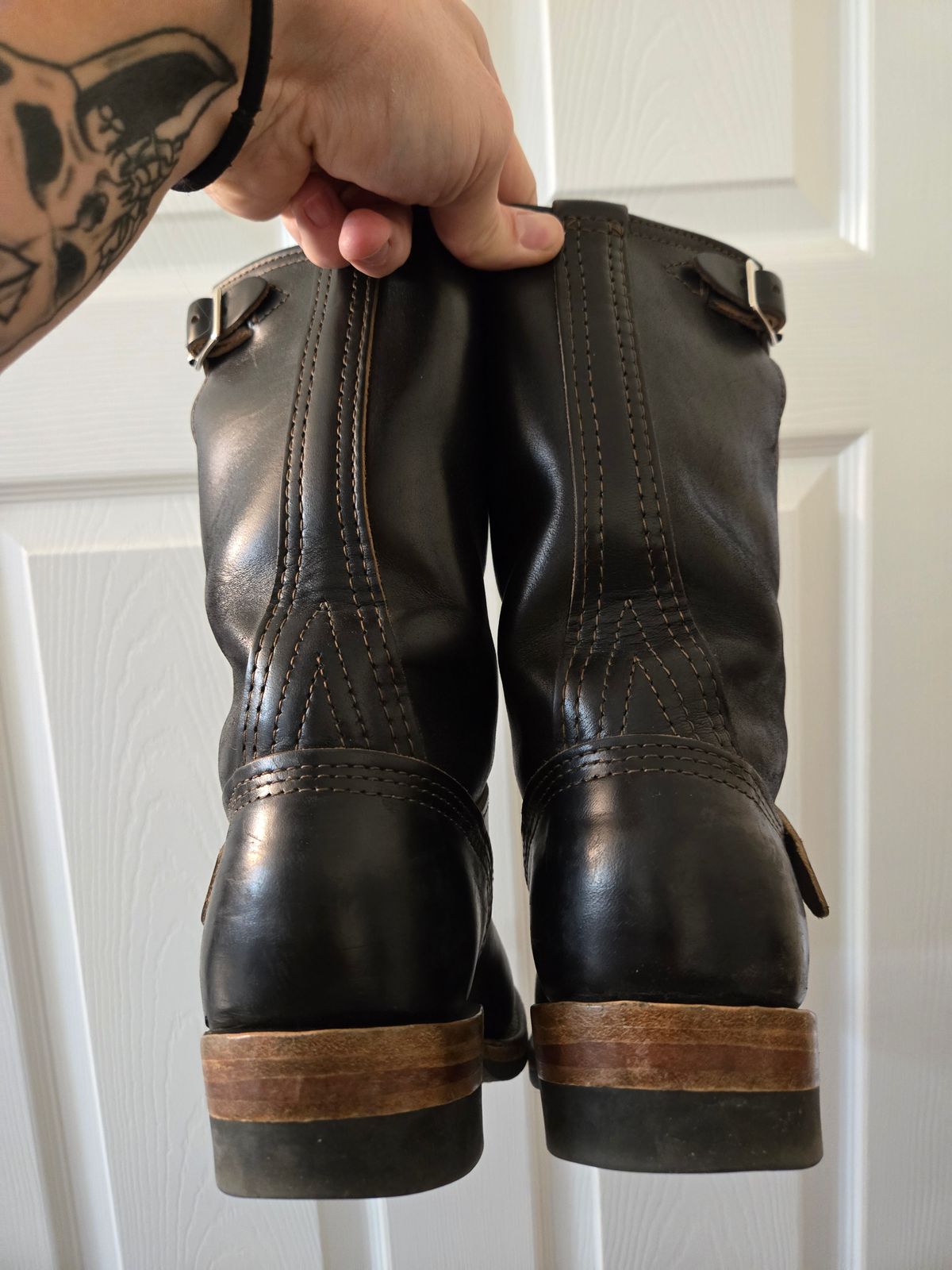 Photo by lurk on January 4, 2026 of the Wesco Mister Lou in Horween Black Chromexcel Horsehide.