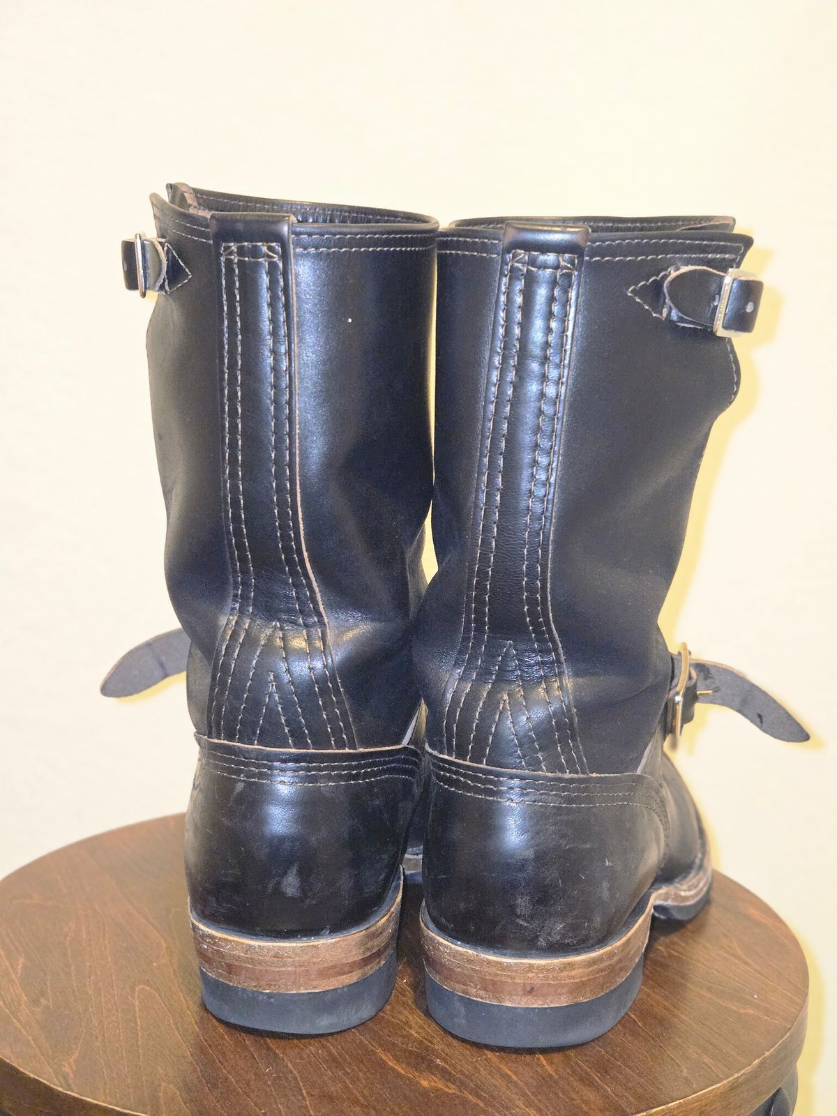 Photo by lurk on March 6, 2026 of the Wesco Mister Lou in Horween Black Chromexcel Horsehide.