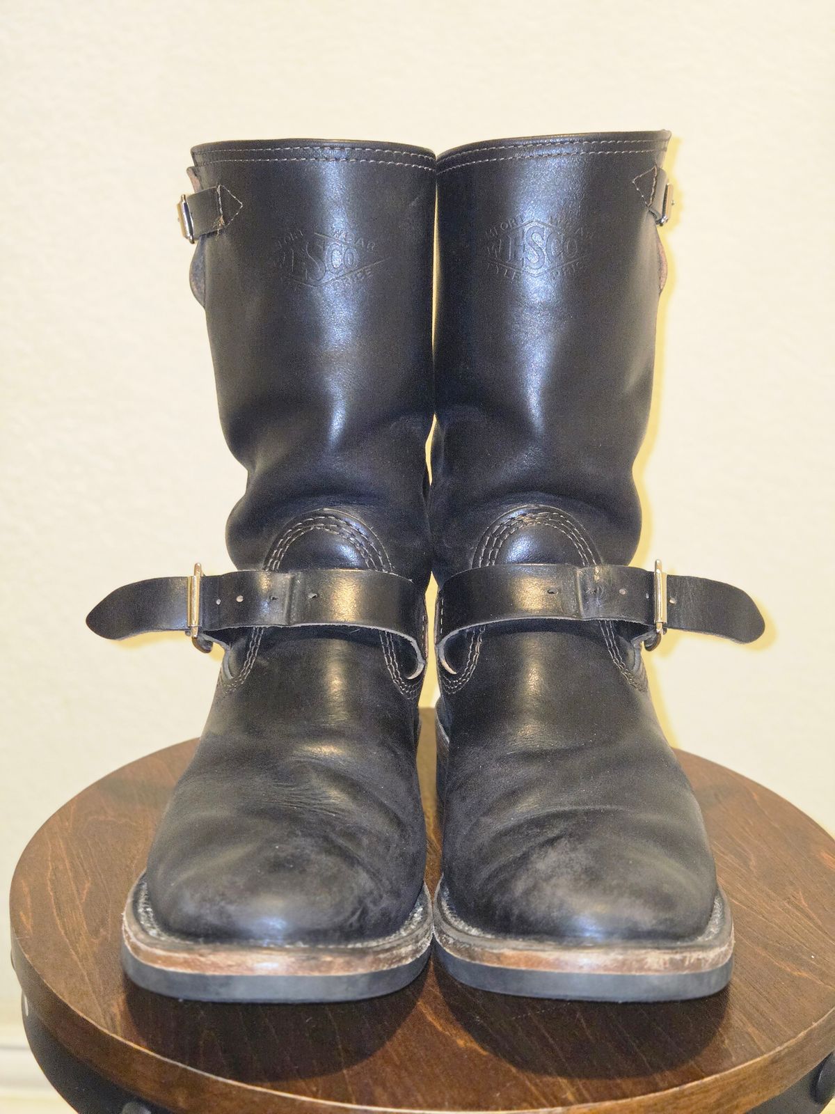 Photo by lurk on March 6, 2026 of the Wesco Mister Lou in Horween Black Chromexcel Horsehide.