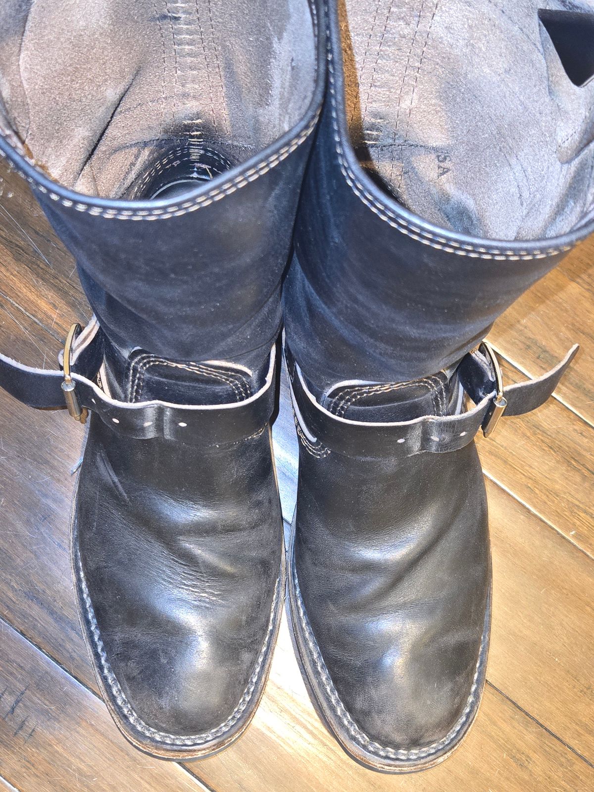 Photo by lurk on March 6, 2026 of the Wesco Mister Lou in Horween Black Chromexcel Horsehide.