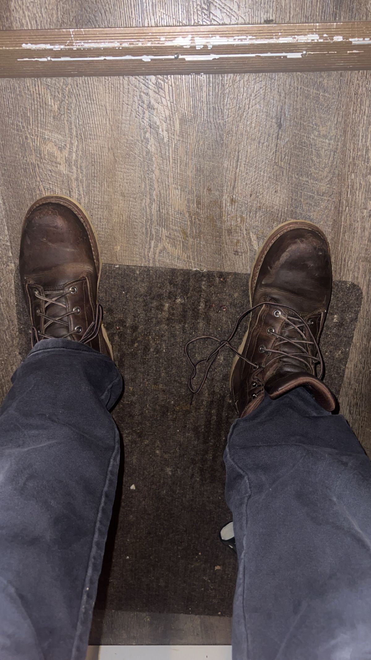 Photo by framerDrew on January 31, 2025 of the Red Wing in Unknown Material.