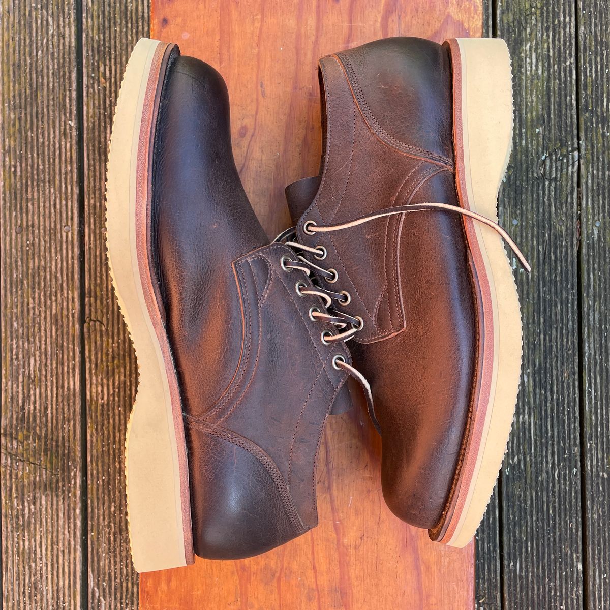 Photo by roycehamptontho on October 1, 2024 of the Viberg 145 Oxford in C.F. Stead Zulu Waxed Kudu.
