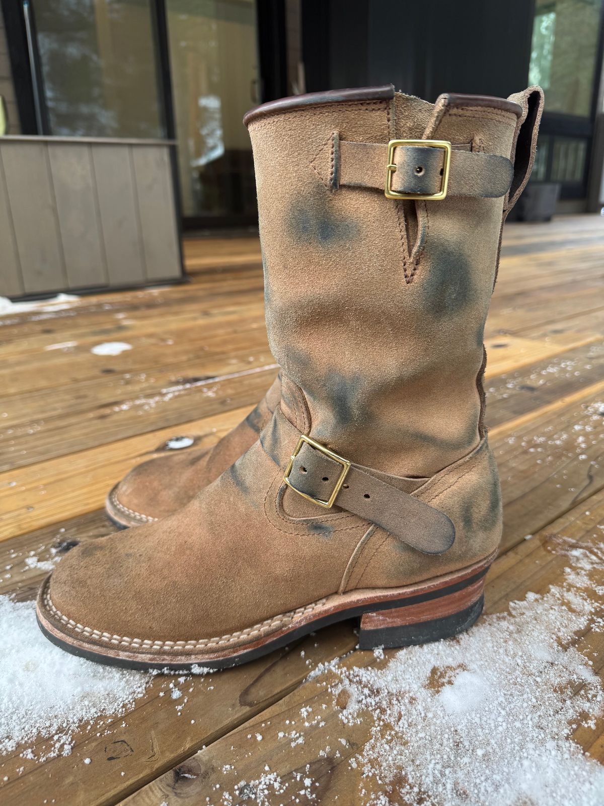 Photo by sfiegi on December 2, 2025 of the Nicks Brakeman in Horween Brown Chromexcel Roughout.