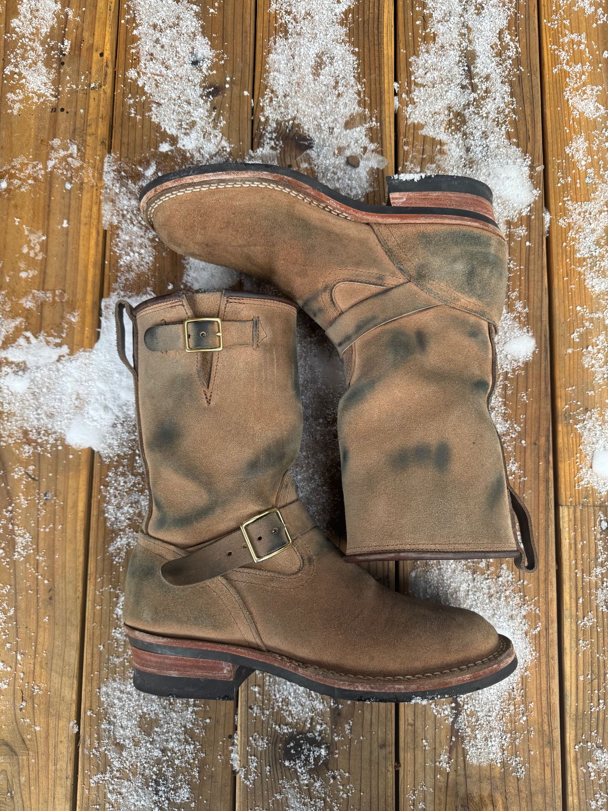 Photo by sfiegi on December 2, 2025 of the Nicks Brakeman in Horween Brown Chromexcel Roughout.