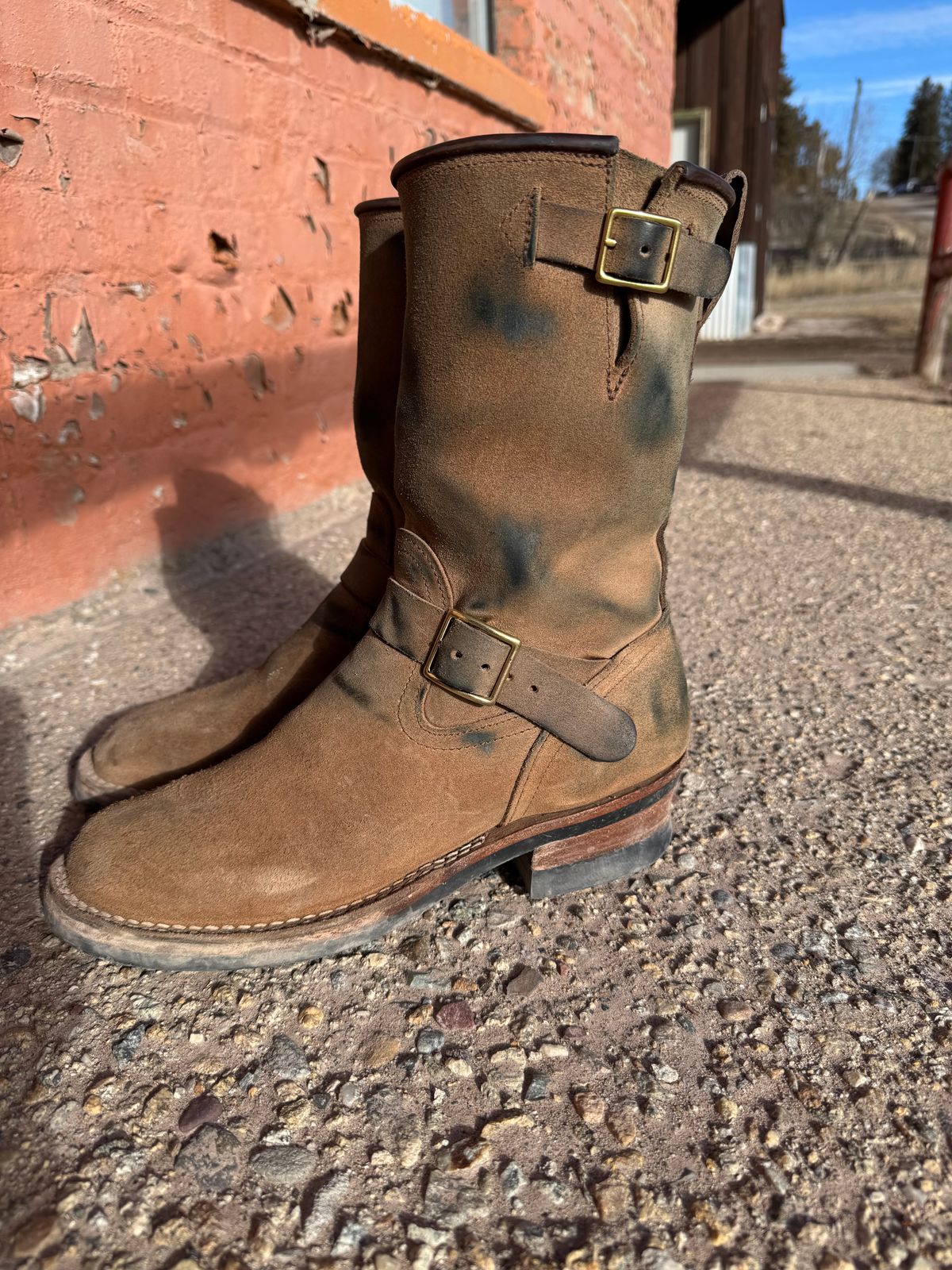 Photo by sfiegi on March 1, 2026 of the Nicks Brakeman in Horween Brown Chromexcel Roughout.