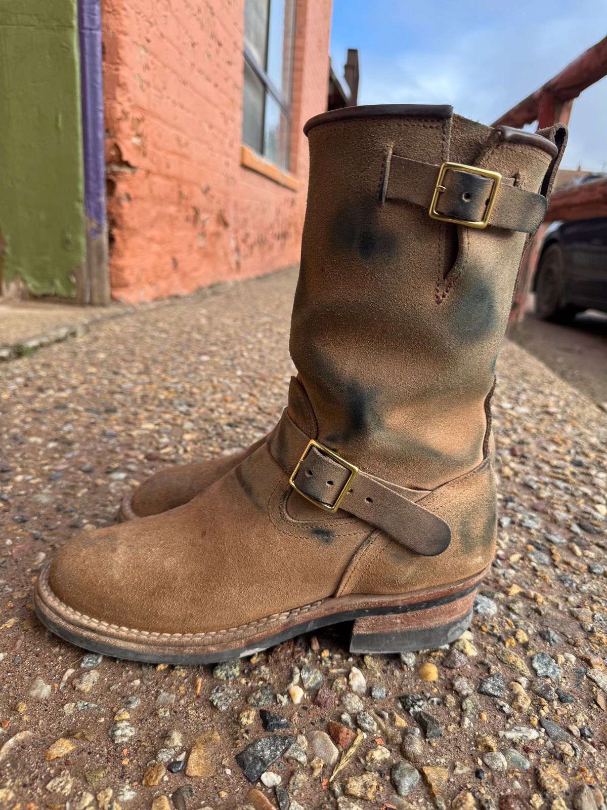 Photo by sfiegi on April 1, 2026 of the Nicks Brakeman in Horween Brown Chromexcel Roughout.