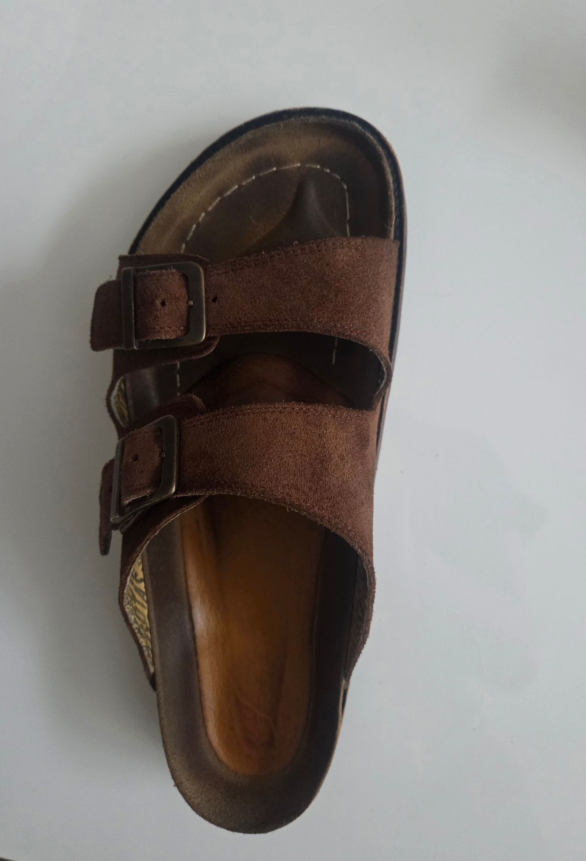 Photo by Ecyce on May 26, 2026 of the Botas Hasta La Muerte Huaraches in Brown Roughout.