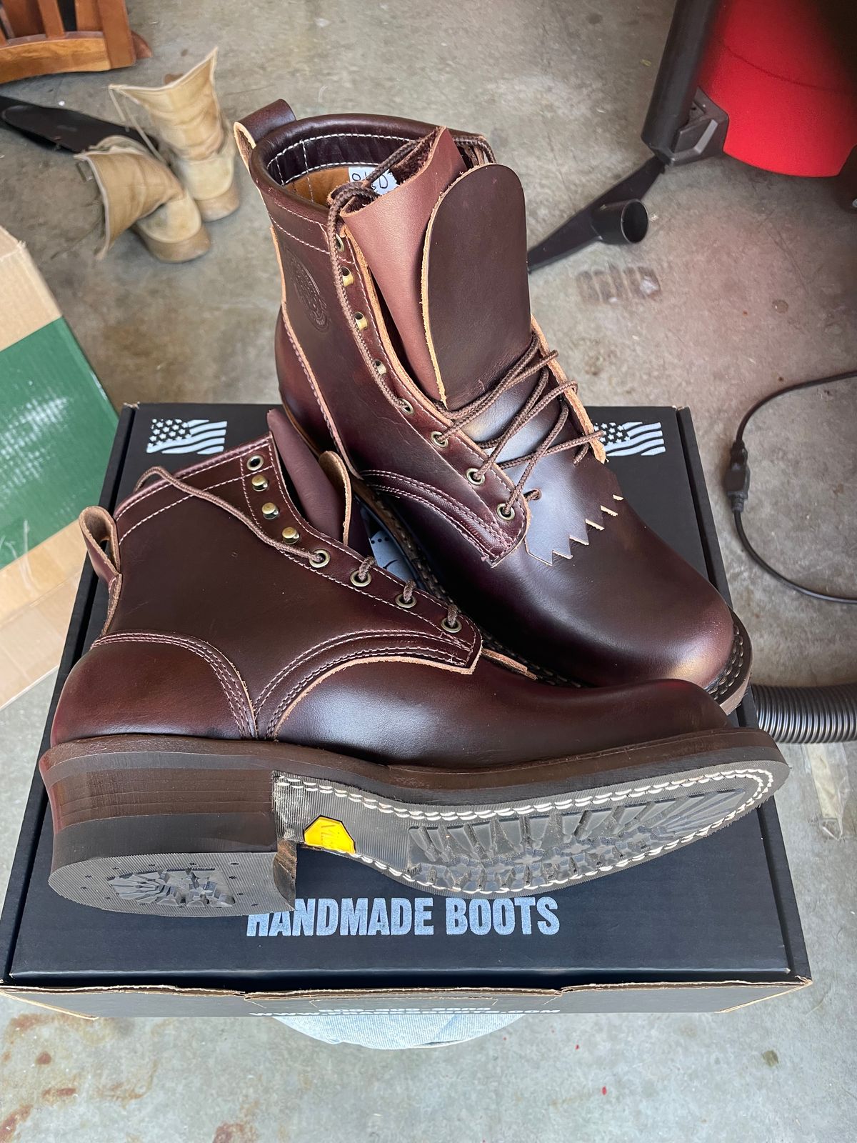 Photo by LeihMeAlone on May 21, 2026 of the Frank's Boots Wilshire in Seidel Brown Double Shot.