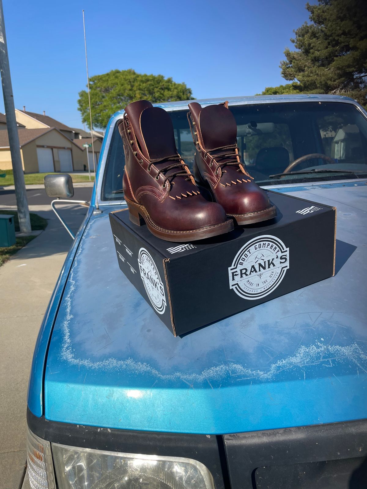 Photo by LeihMeAlone on May 21, 2026 of the Frank's Boots Wilshire in Seidel Brown Double Shot.