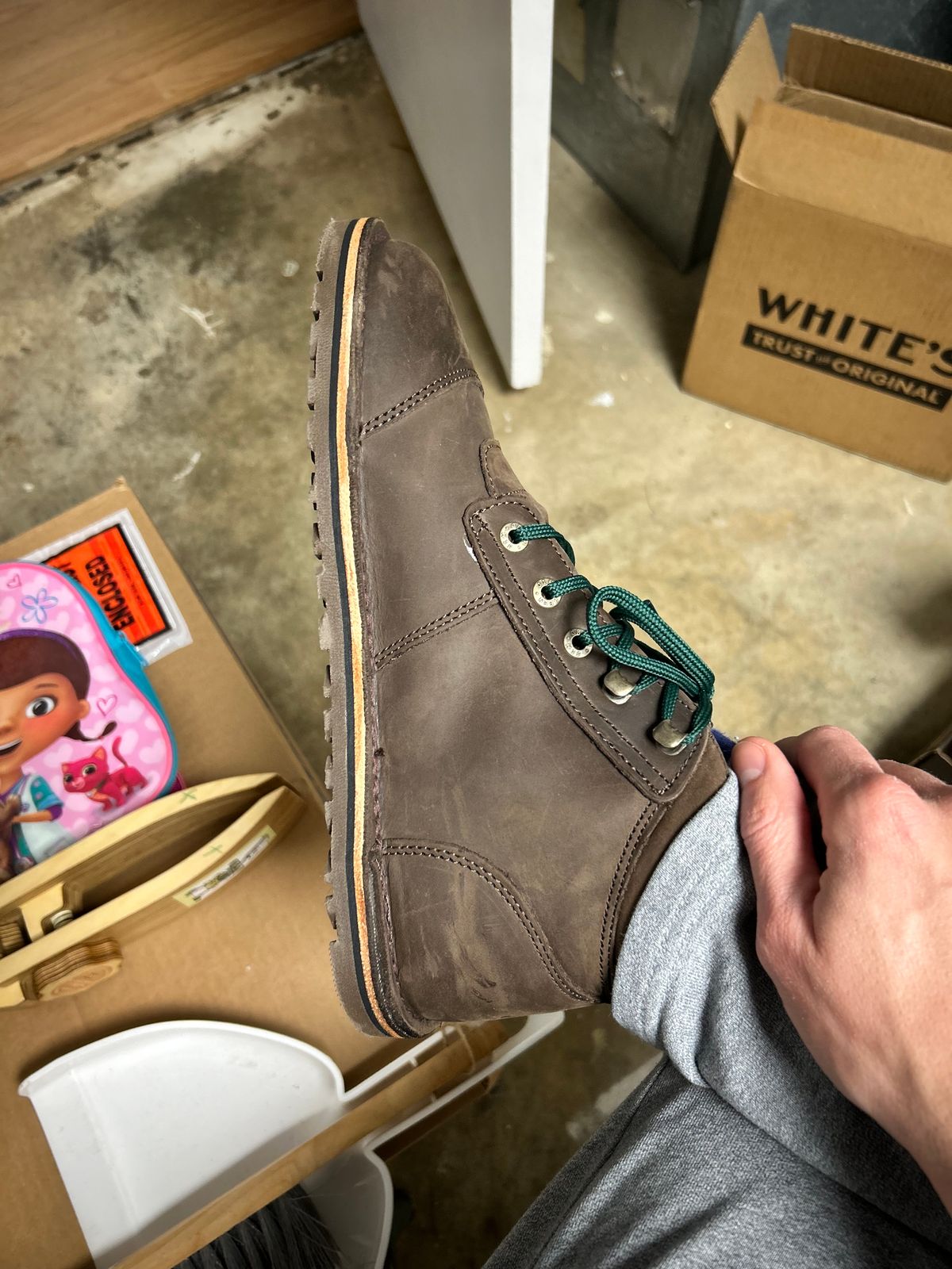 Photo by joshrodrigo on March 26, 2024 of the Jim Green African Ranger Barefoot Boot in Houston Brown.