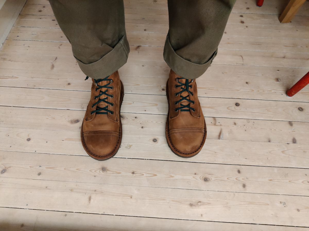 Photo by Pitekonglomerat on March 25, 2026 of the Jim Green Barefoot African Trooper in Fudge Crazy Horse.