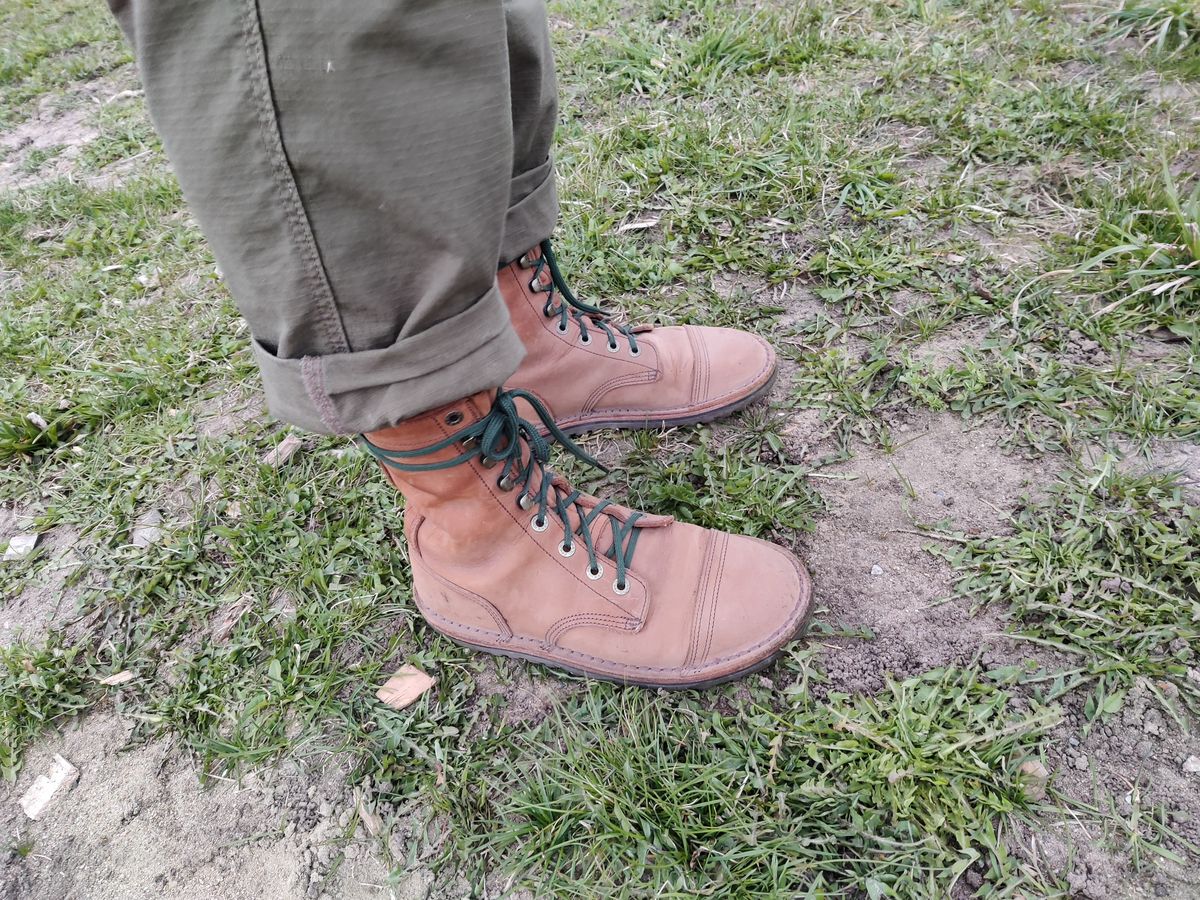 Photo by Pitekonglomerat on April 12, 2026 of the Jim Green Barefoot African Trooper in Fudge Crazy Horse.