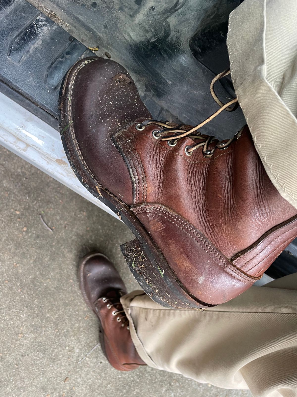 Photo by ludwigvan88 on March 21, 2024 of the Nicks BuilderPro in Seidel 1964 Brown.