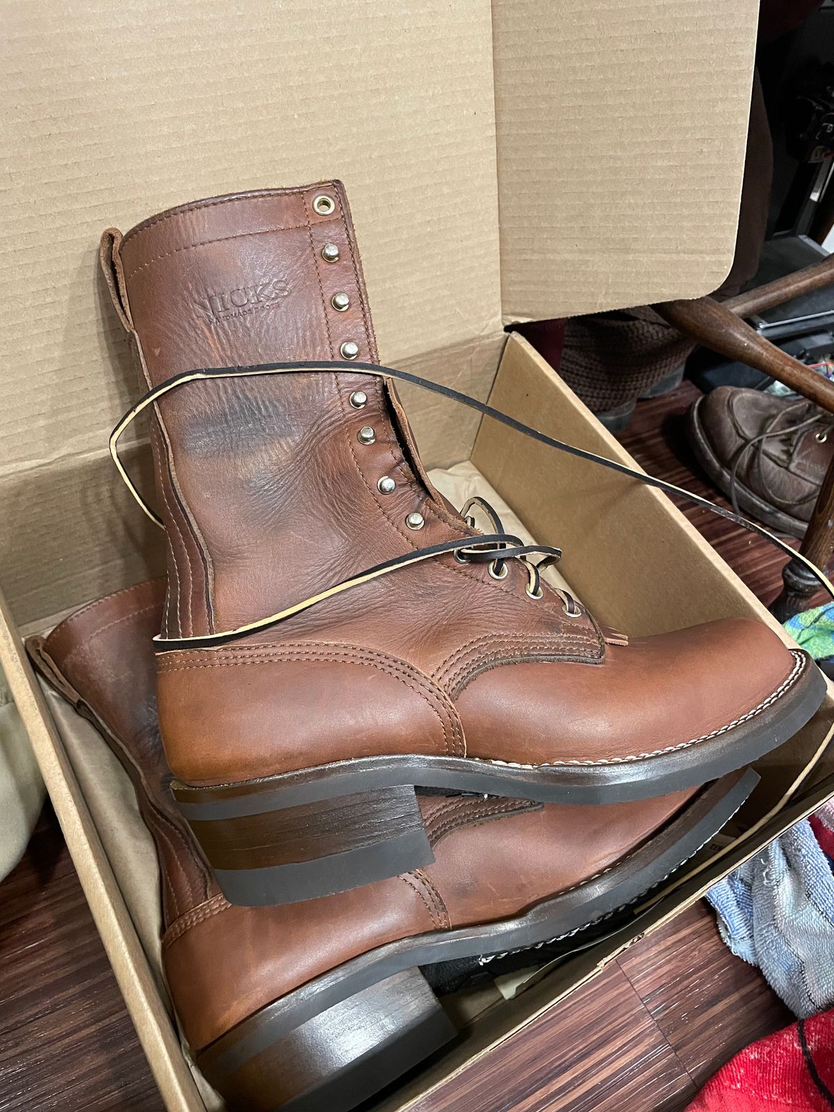 Photo by ludwigvan88 on January 22, 2024 of the Nicks BuilderPro in Seidel 1964 Brown.