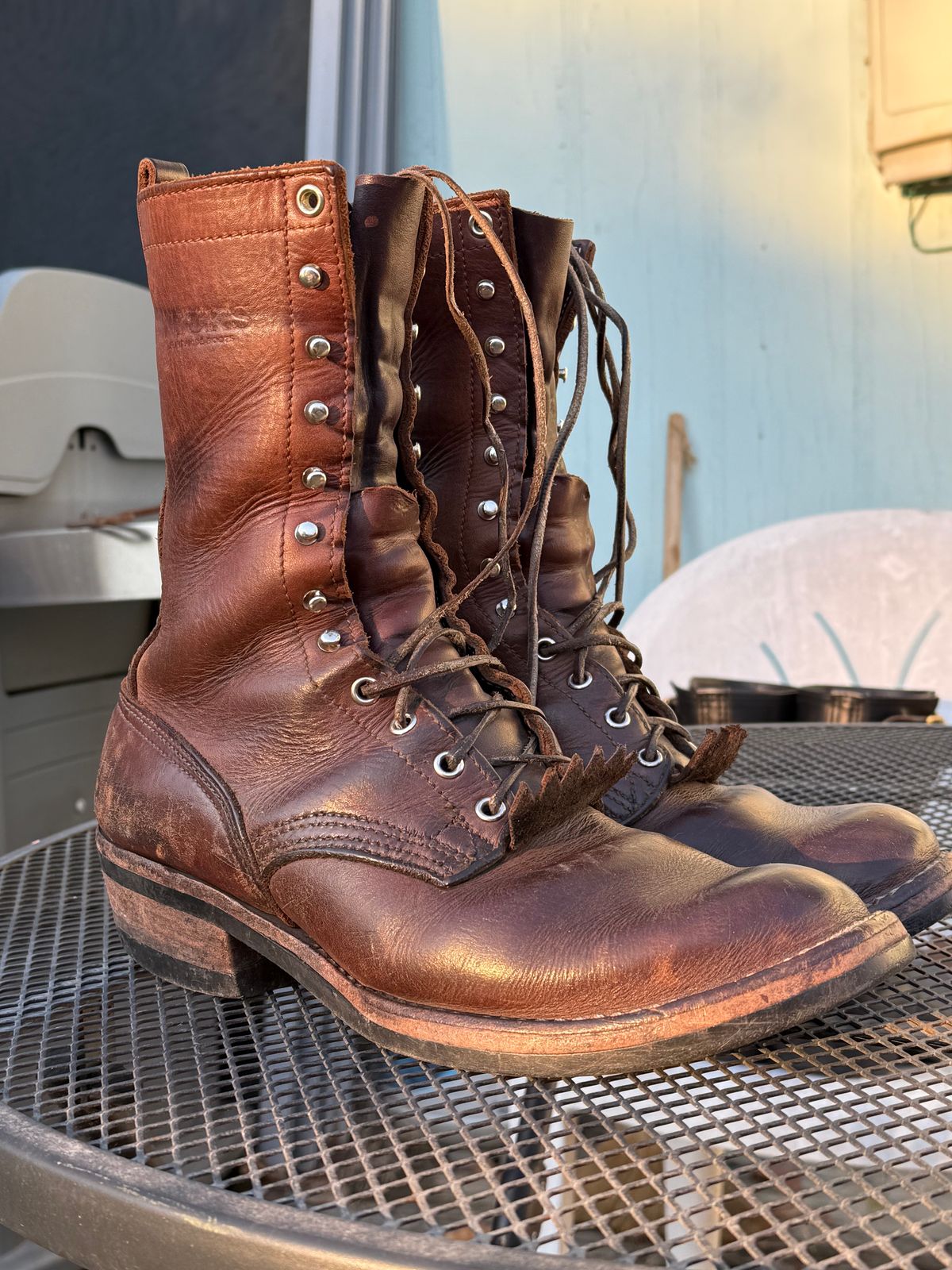 Photo by ludwigvan88 on January 21, 2025 of the Nicks BuilderPro in Seidel 1964 Brown.