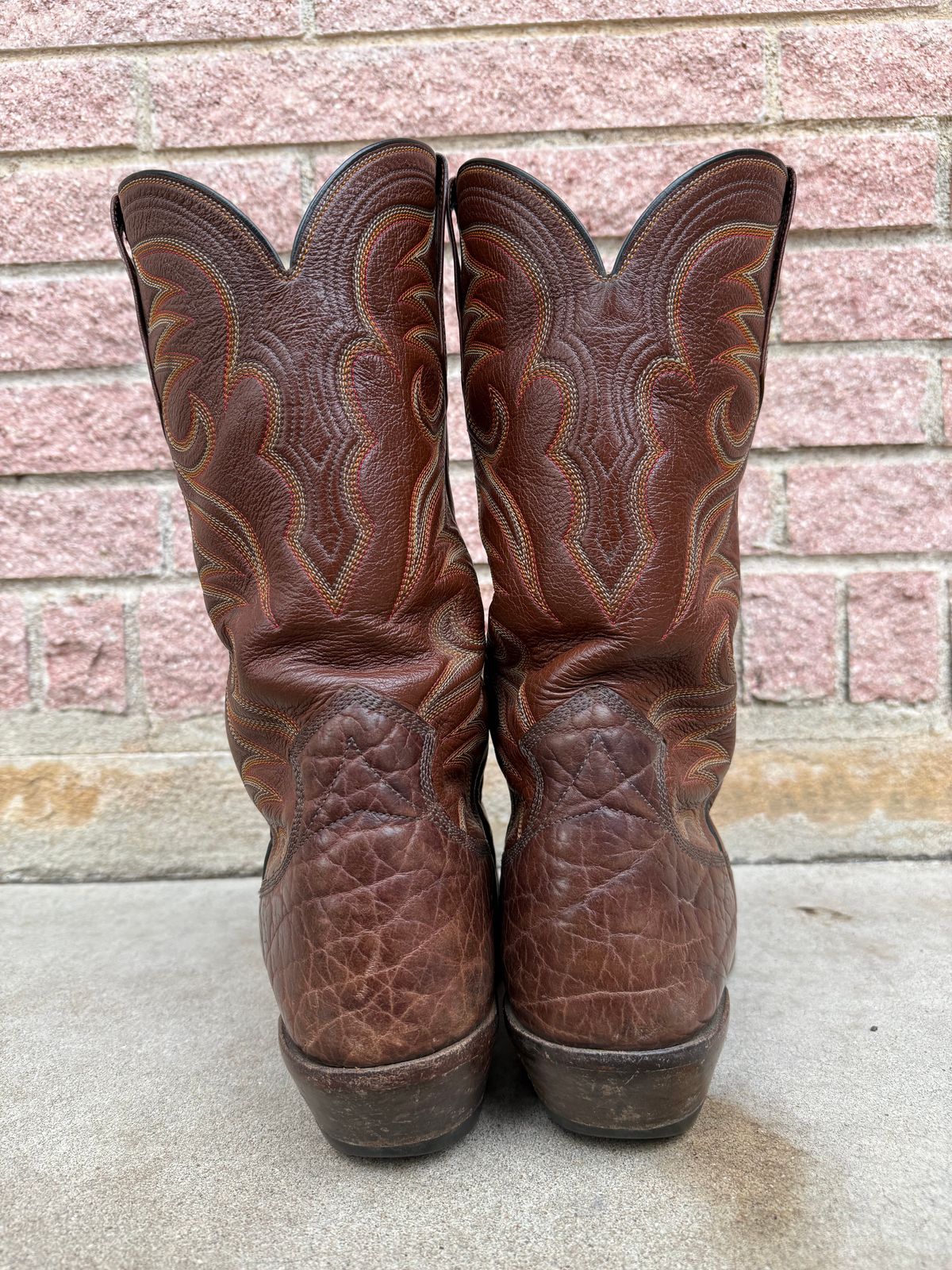 Photo by ludwigvan88 on January 5, 2026 of the Paul Bond Custom Model in Bull Shoulder.