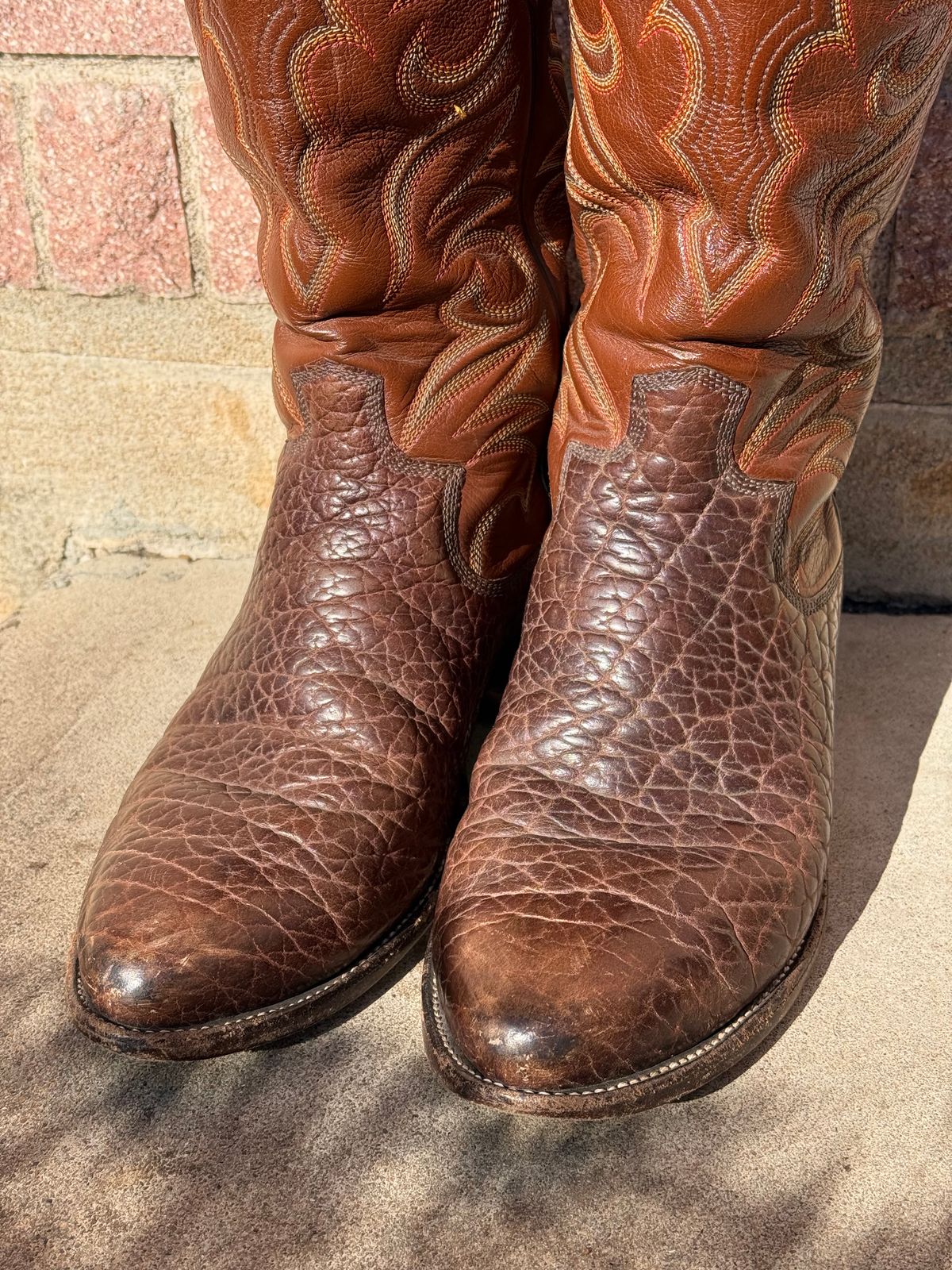 Photo by ludwigvan88 on February 1, 2026 of the Paul Bond Custom Model in Bull Shoulder.