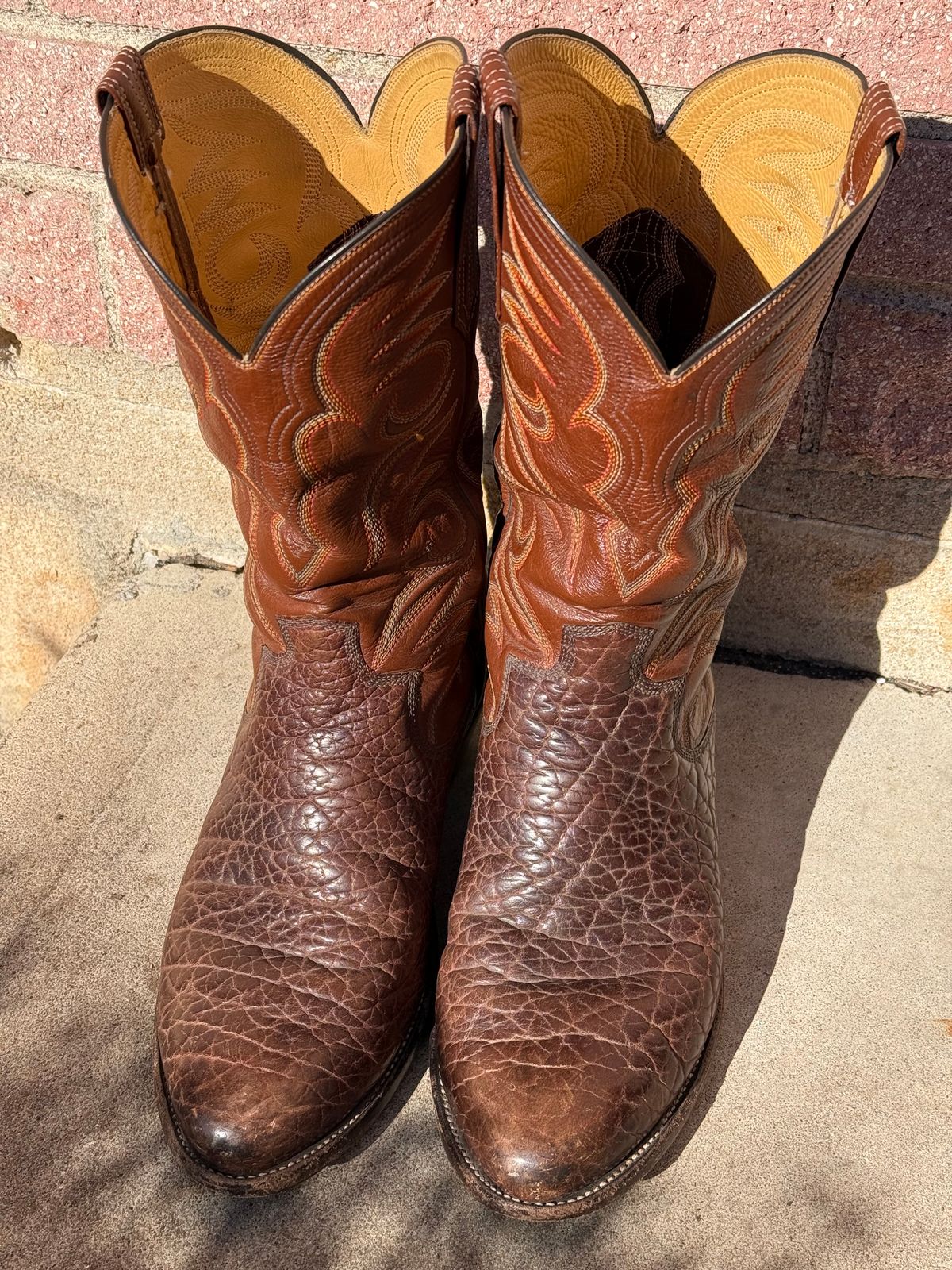 Photo by ludwigvan88 on February 1, 2026 of the Paul Bond Custom Model in Bull Shoulder.