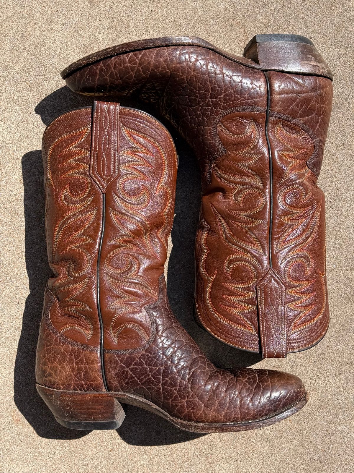 Photo by ludwigvan88 on March 1, 2026 of the Paul Bond Custom Model in Bull Shoulder.