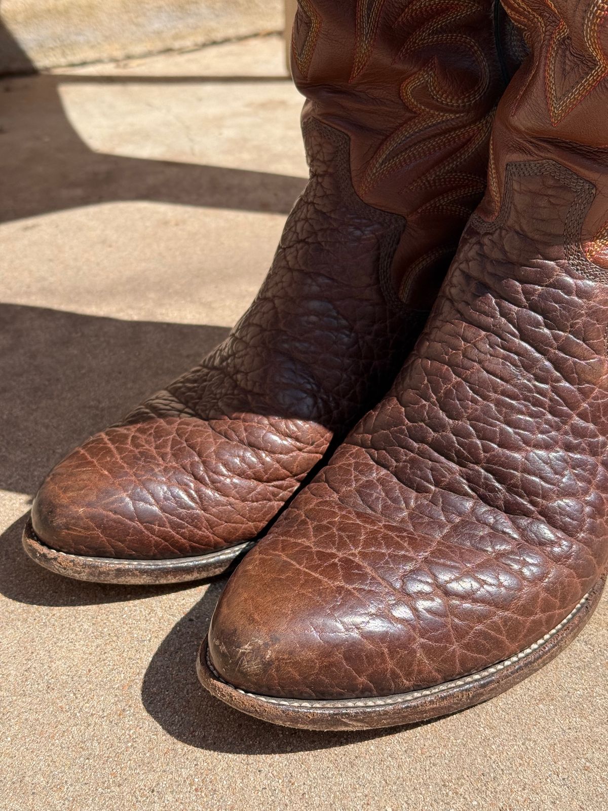 Photo by ludwigvan88 on March 1, 2026 of the Paul Bond Custom Model in Bull Shoulder.