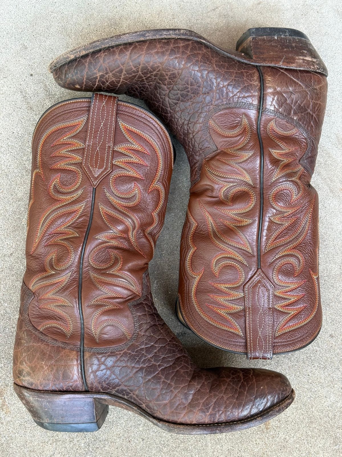 Photo by ludwigvan88 on April 1, 2026 of the Paul Bond Custom Model in Bull Shoulder.