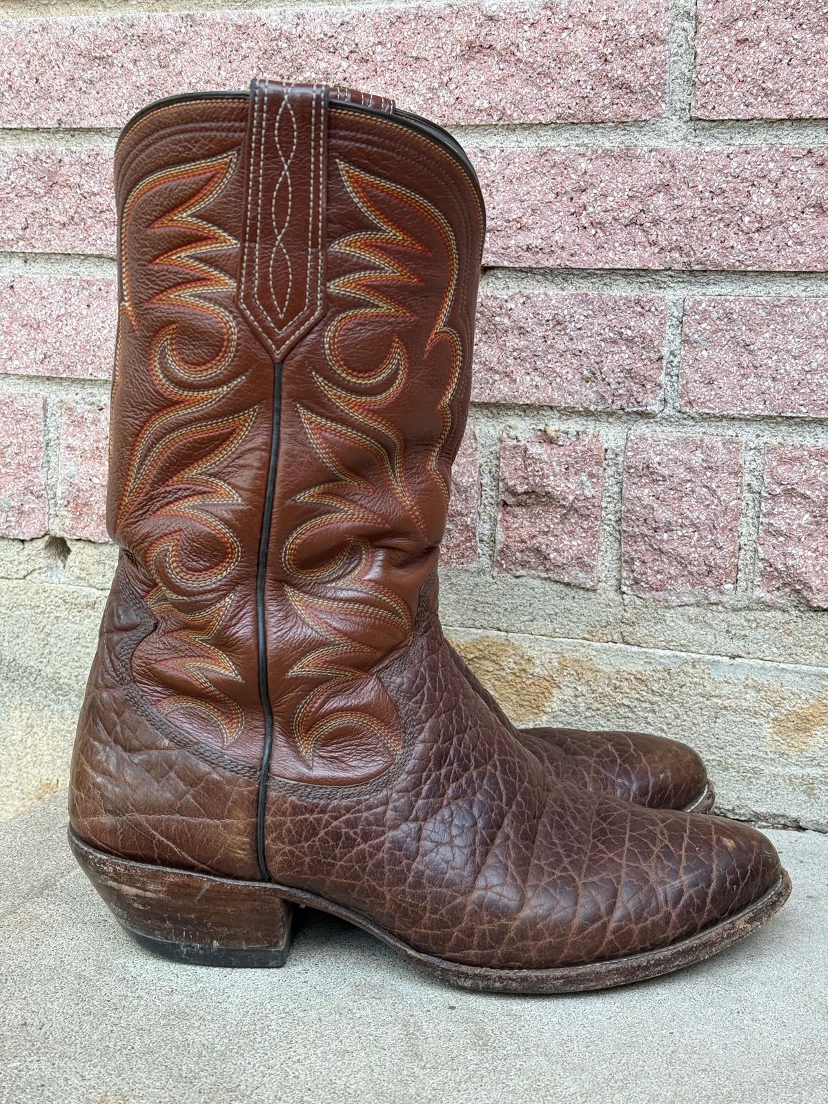 Photo by ludwigvan88 on April 1, 2026 of the Paul Bond Custom Model in Bull Shoulder.