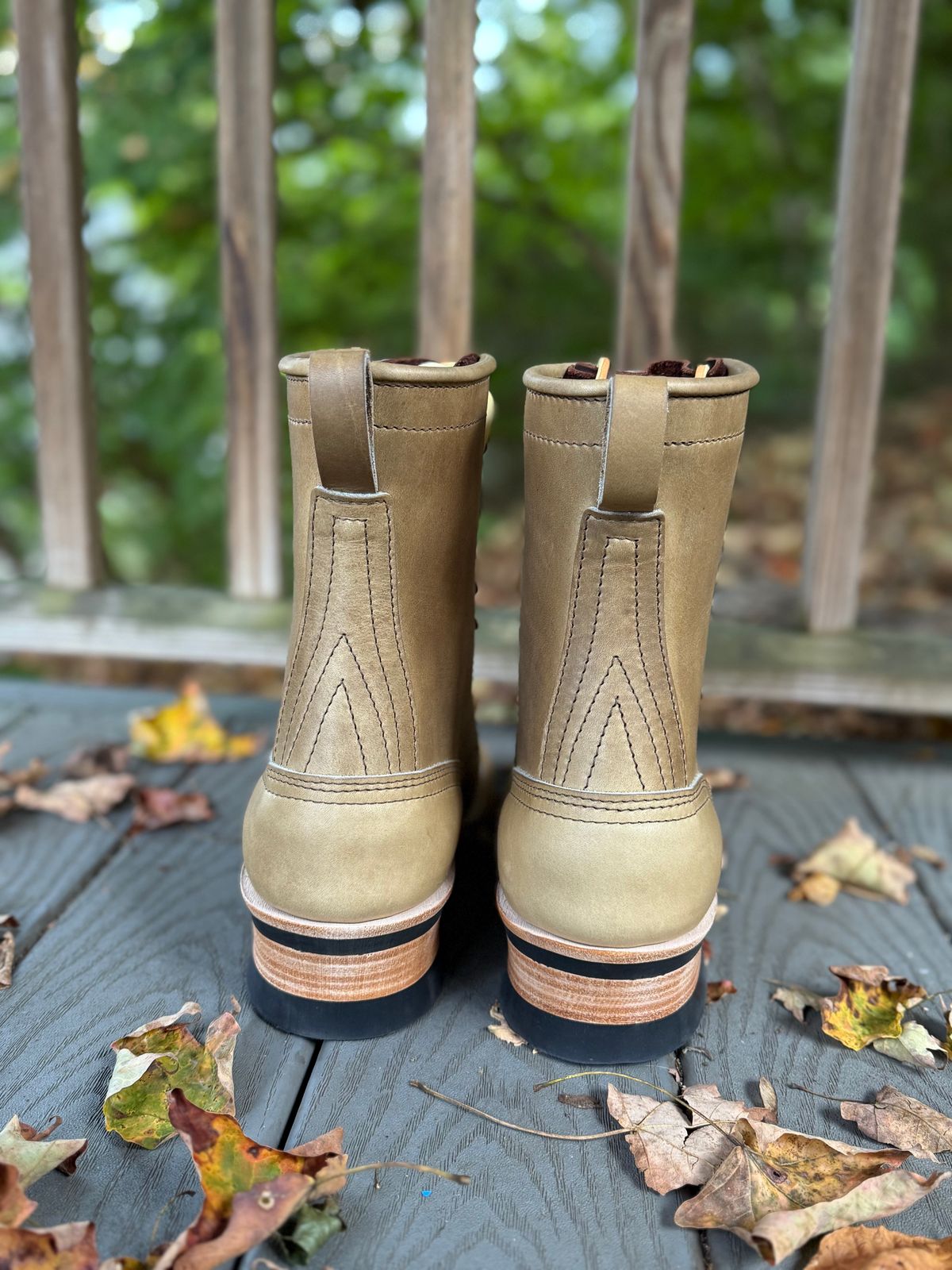 Photo by PublicVanilla7328 on October 1, 2025 of the NICKS BOOTS Ranger in Horweens Sage Chromepak.
