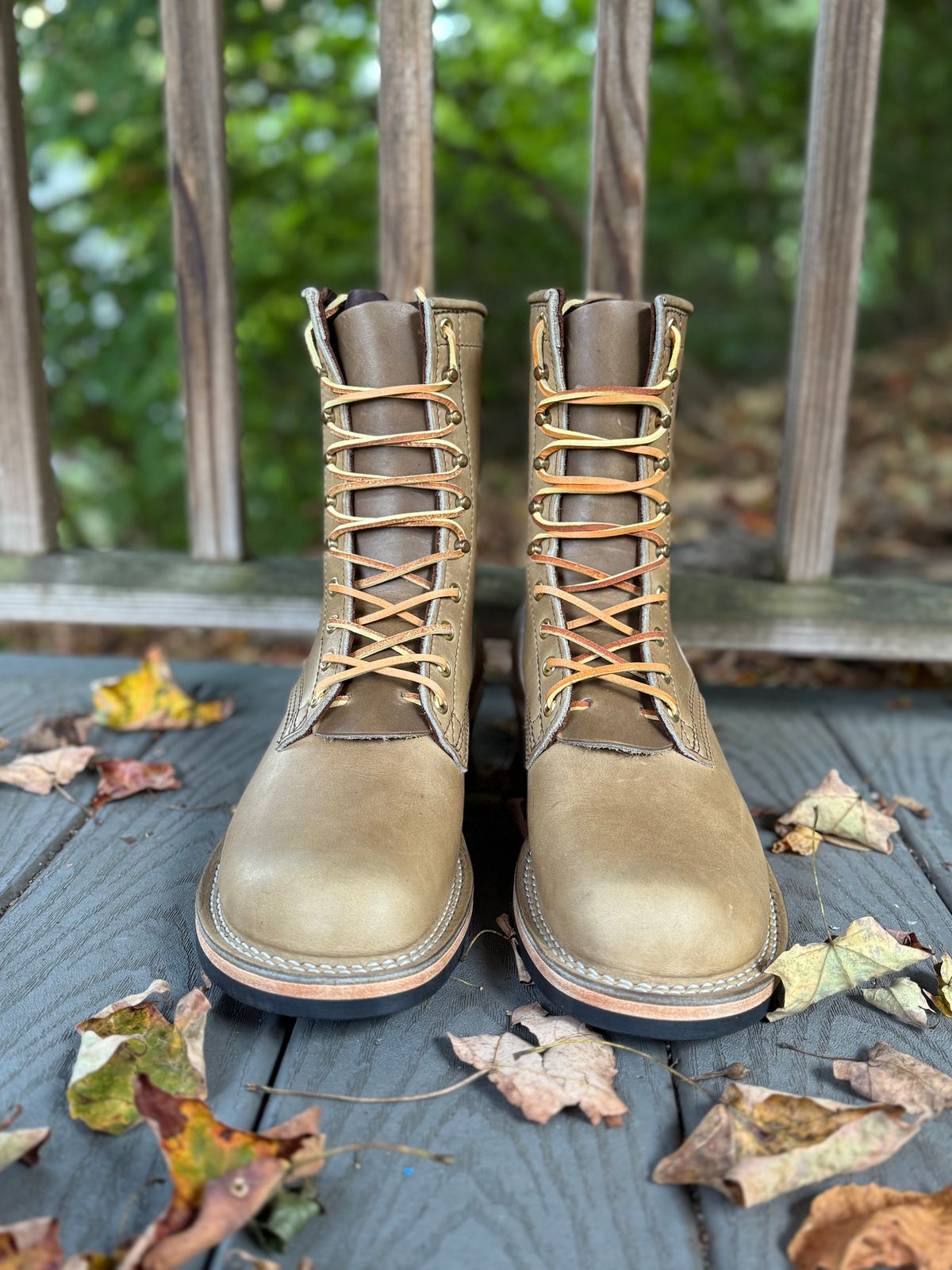 Photo by PublicVanilla7328 on October 1, 2025 of the NICKS BOOTS Ranger in Horweens Sage Chromepak.