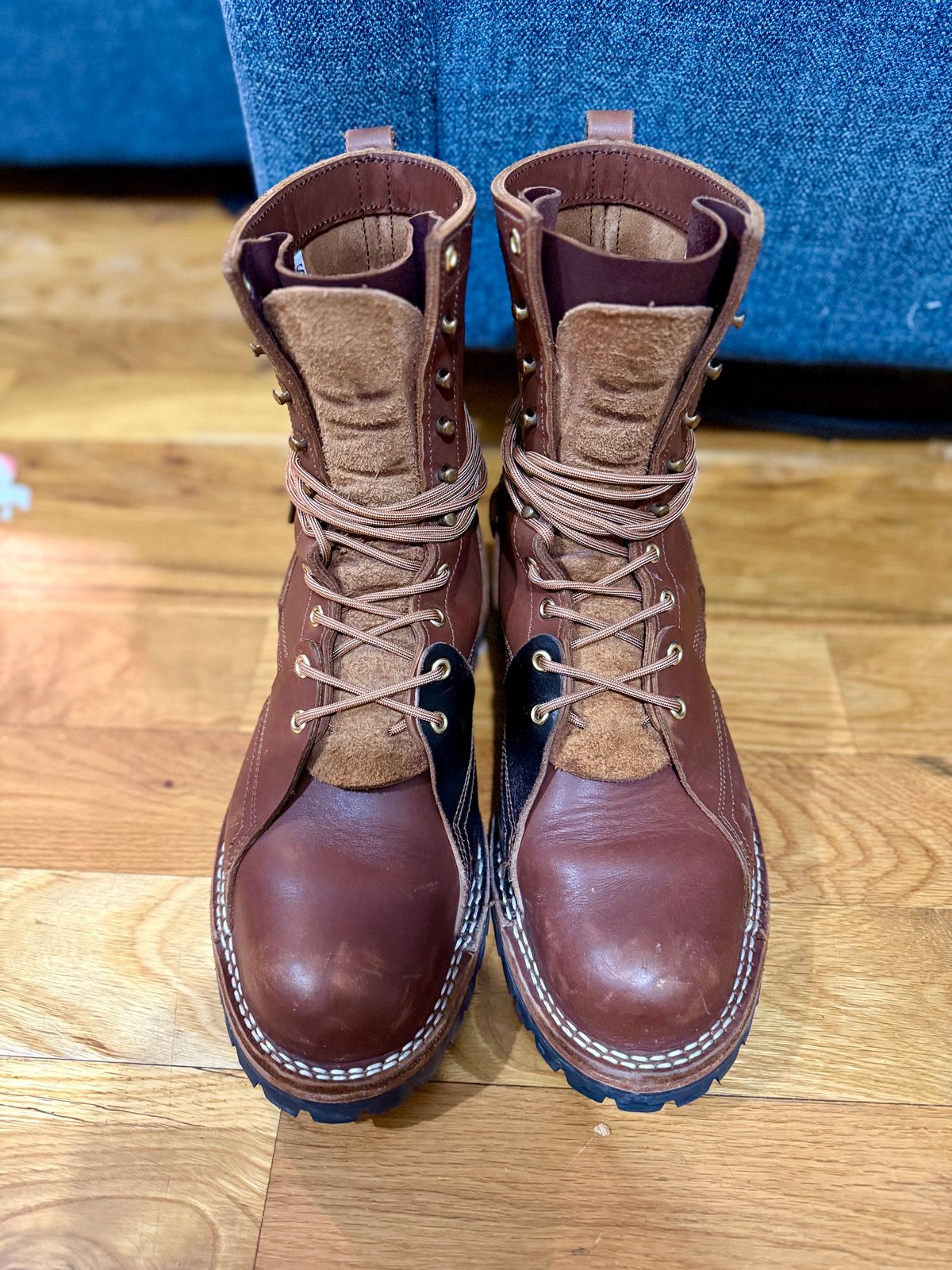 Photo by PublicVanilla7328 on February 6, 2026 of the Nicks Handmade Boots Nicks X Rose Anvil ND2 in 1964 Brown/Brown Waxed Flesh.
