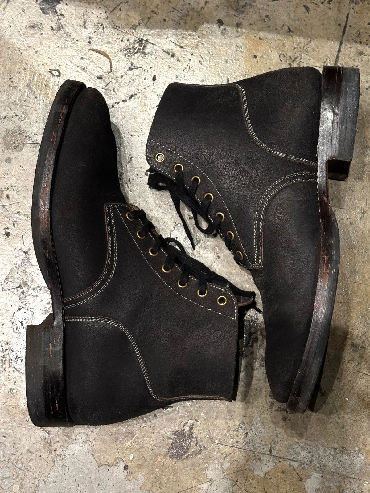 Photo by hamzahotae on November 4, 2025 of the Sagara Boondocker in Reverse Arborwax - Natural Overdyed.