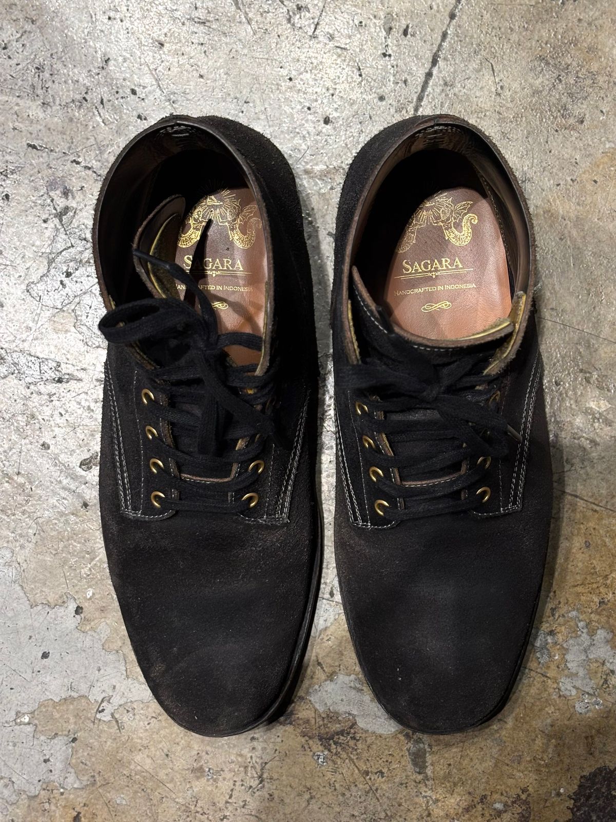 Photo by hamzahotae on November 4, 2025 of the Sagara Boondocker in Reverse Arborwax - Natural Overdyed.