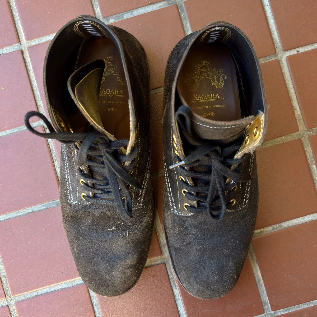 Photo by hamzahotae on December 4, 2025 of the Sagara Boondocker in Reverse Arborwax - Natural Overdyed.