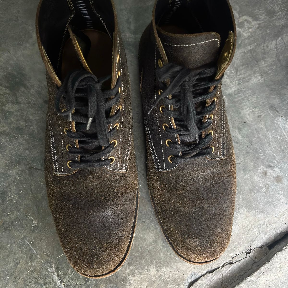 Photo by hamzahotae on April 2, 2026 of the Sagara Boondocker in Reverse Arborwax - Natural Overdyed.