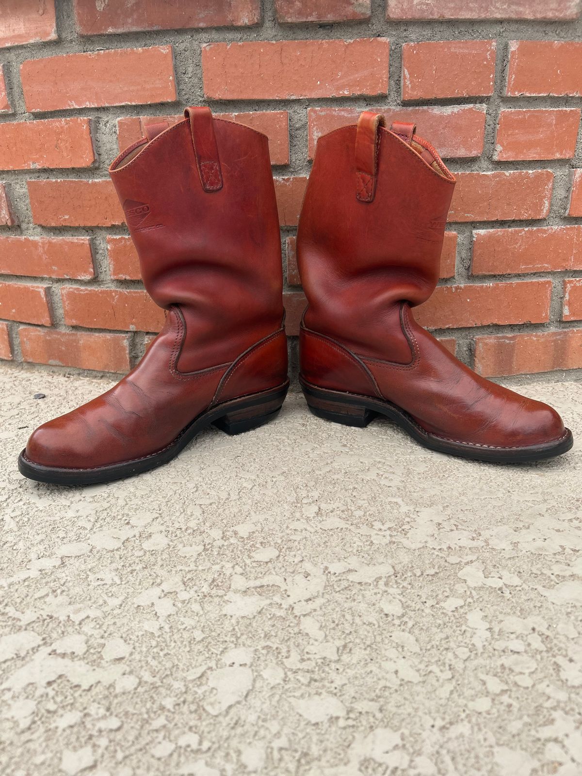 Photo by gsgarza on September 4, 2025 of the Wesco Morrison in Seidel Redwood Oil Tan.